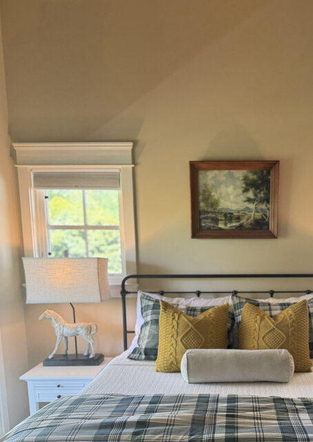 The Washington Suite room at Foster Harris House — view 9