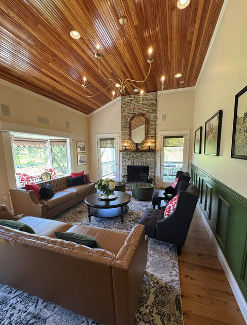 The Washington Suite room at Foster Harris House — view 10